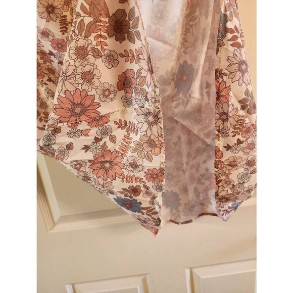 Made with Love NWT sleeveless floral dress size Medium - Picture 5 of 9